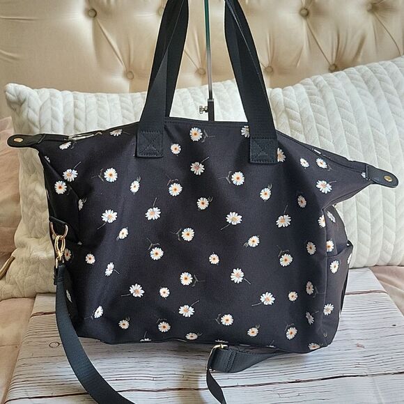 Alice + Olivia Daisy Print Overnighter Duffle Bag - Picture 5 of 12